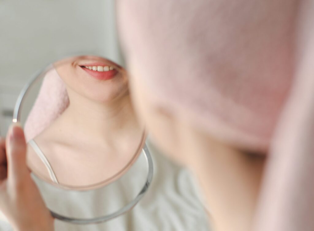 How to Choose Safe Brightening Creams: The Ultimate Guide